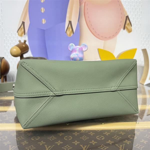 2026120182257719 270